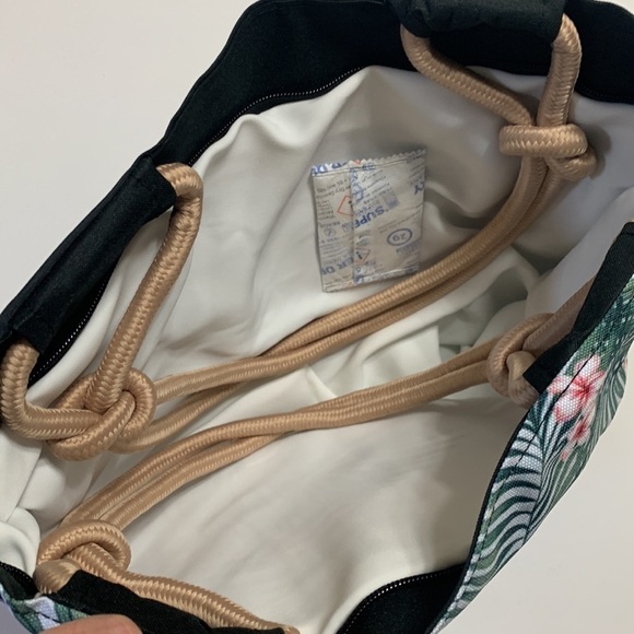 Tropical Green Leaves Pattern Canvas Tote Bag - Picture 6 of 9